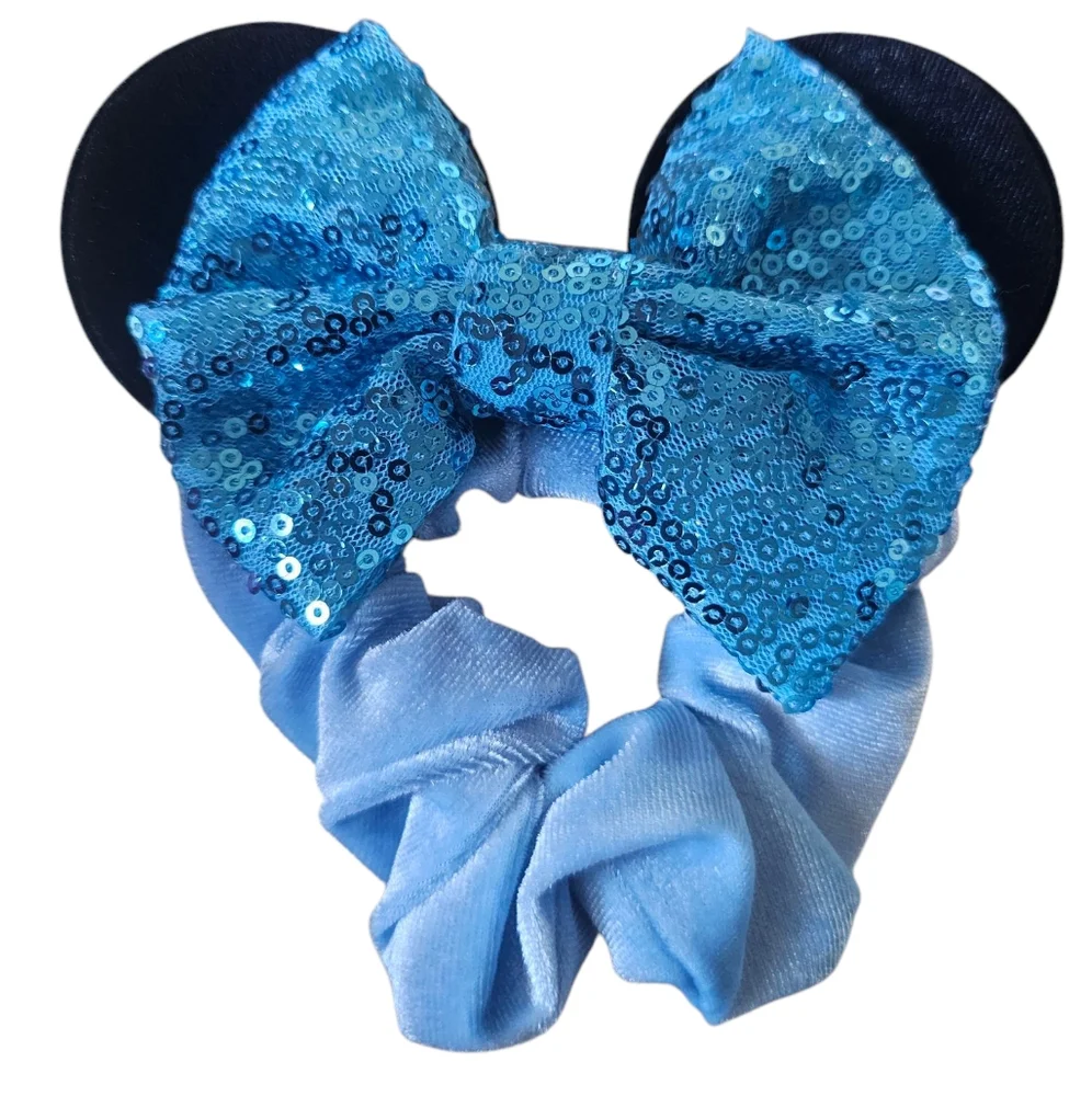 Vibrant Minnie Hair Accessories